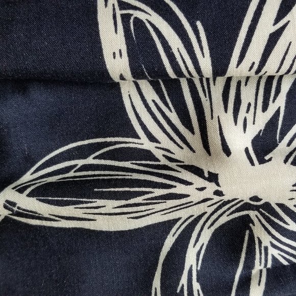 Handmade Floral Elastic Waist Skirt with 2-pockets - Picture 2 of 2